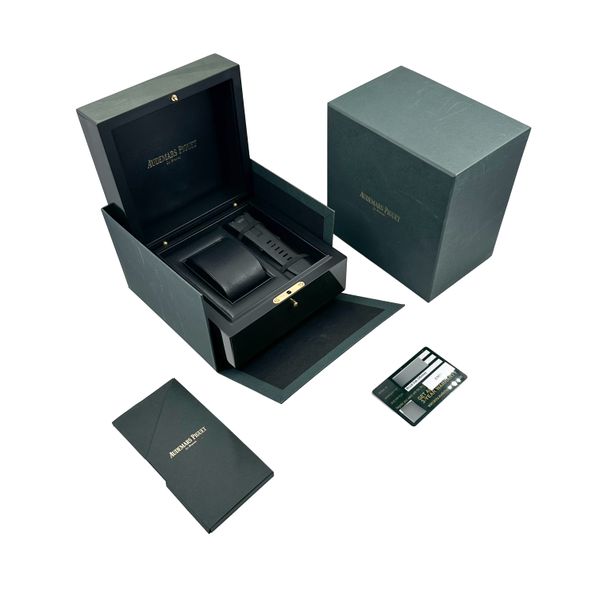 Audemars Piguet Royal Oak Offshore 15720ST.OO.A027CA.01